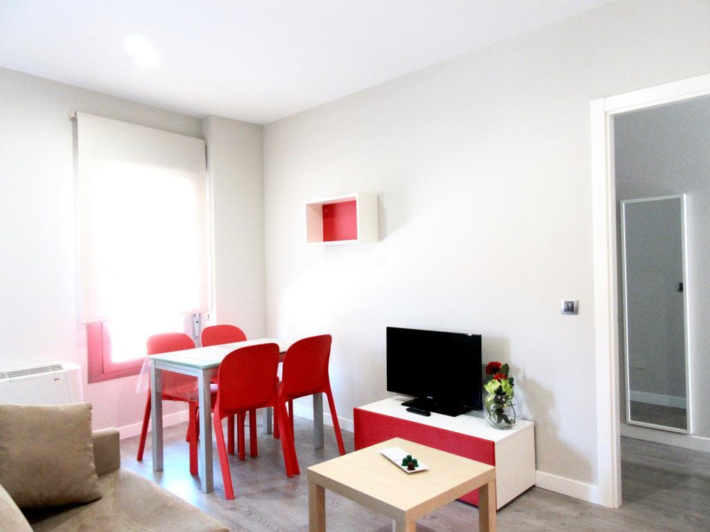 Apartamentos Eleden โตเลโด ภายนอก รูปภาพ